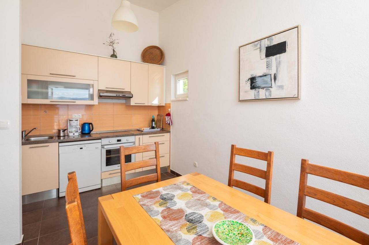 Sapphire Apartment Duce